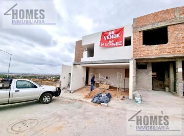 Casa · 170m² · 3 Recámaras · 2 Estacionamientos · Casa - San Luis Potosí