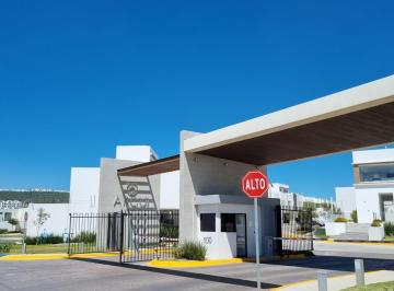 Casa de 3 habitaciones, El Marqués · Casa Renta Zakia Privada Seguridad Alberca 3 Rec Sala Tv 2.5 Baños