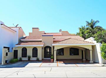 Casa de 5 habitaciones, Mazatlán · Residencia de 1 Piso, en Fracc. El Cid en Mazatlán!