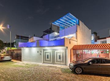 Casa de 7 habitaciones, Coyoacán · Se Vende Casa Minimalista con Alberca