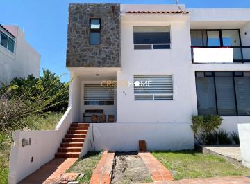 Casa de 3 habitaciones, Querétaro · ¡Aprovecha! Casa en Venta en Privada Camino a Los Olvera
