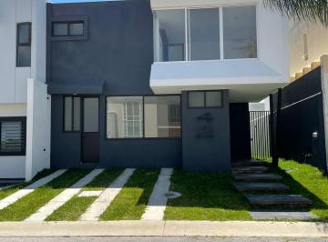 Casa en condominio de 3 habitaciones, Tlajomulco de Zúñiga · Se Vende Casa en Casa Fuerte