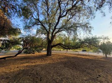 Terreno / Lote · 614m² · Oportunidad Lote en Alquerias