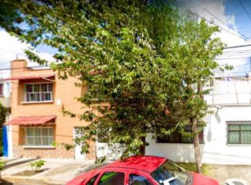 Terreno / Lote de 22 habitaciones, Iztacalco · Inversionistas Edificio en Venta Colonia Jardines Tecma - Iztacalco