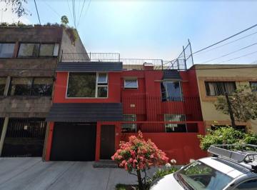 Casa de 3 habitaciones, Miguel Hidalgo · Casa con 194 m² Superficie de Terreno, 3 Habitaciones en Venta en Miguel Hidalgo.