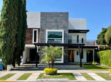Casa de 4 habitaciones, Atlixco · Casa en Venta Fracc. Club de Golf El Cristo Atlixco, Puebla