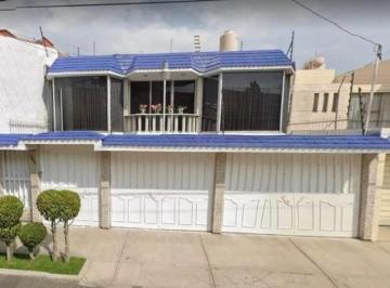 Casa de 4 habitaciones, Gustavo A. Madero · Estupenda Casa en Lindavista Norte!
