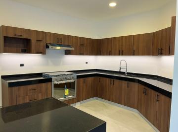 Casa · 194m² · 3 Recámaras · 2 Estacionamientos · Casa Nueva en Venta Fraccionamiento Real Campestre