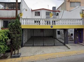 Casa de 4 habitaciones, Naucalpan de Juárez · Preciosa Casa en Las Alamedas!