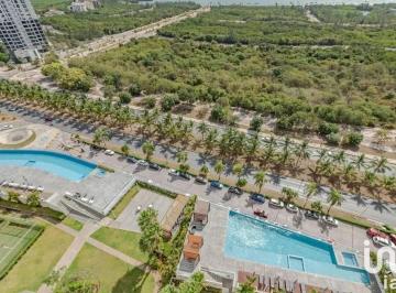 Departamento · 99m² · 2 Recámaras · 2 Estacionamientos · Venta de Departamento en Malecon Americas en Cancun, Quintana Roo
