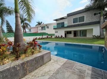 Casa de 5 habitaciones, Atlatlahucan · Casa en Venta en El Fraccionamiento Lomas de Cocoyoc, Morelos