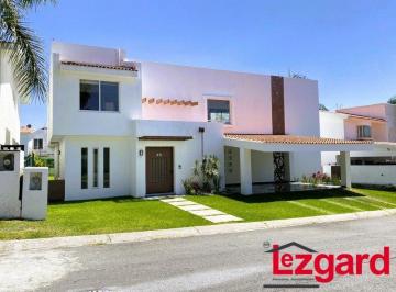 Casa de 6 habitaciones, Atlatlahucan · Presentamos Bonita Casa con Moderno y Elegante Diseño