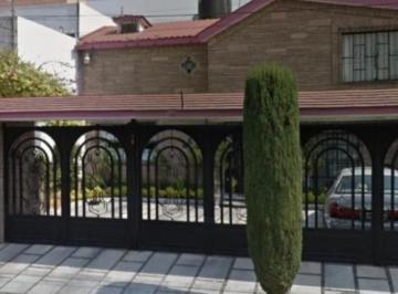 Casa de 4 habitaciones, Atizapán de Zaragoza · Inigualable Casa en Las Arboledas!