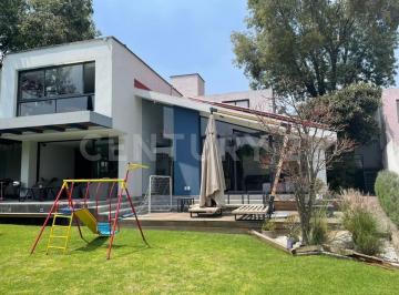 Casa · 472m² · 4 Recámaras · 6 Estacionamientos · Casa en Venta En, Lomas Quebradas