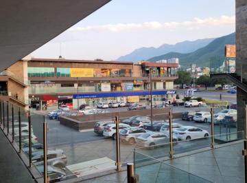 Local comercial · 135m² · 2 Estacionamientos · Local en Renta Plaza Las Villas