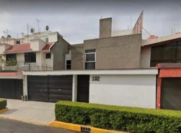 Casa de 4 habitaciones, Coyoacán · Magnifica Casa en Taxqueña!