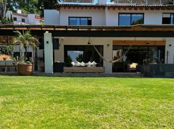 Casa en condominio de 4 habitaciones, Valle de Bravo · Oportunidad Casa en Venta en Avandaro, Valle de Bravo