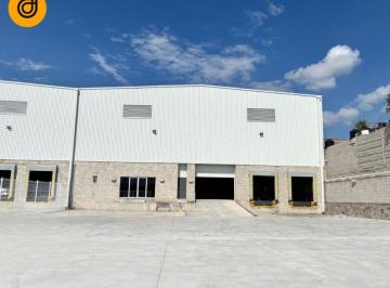 Bodega comercial , Guadalajara · Bodega Comercial en Renta Sobre Periférico Oriente, Zona Oblatos.