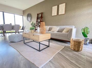 Sala · Estrena en Pozos Casa con Equipamiento