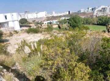 Terreno / Lote · 1063m² · Terreno en Club de Golf Junto Al Green