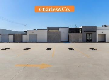Edificio · 1919m² · 33 Estacionamientos · Edificio Comercial en Venta