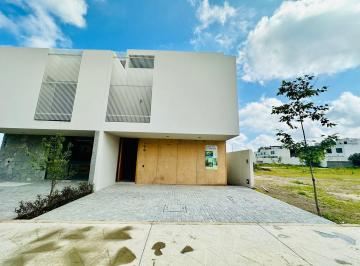 Casa en condominio de 4 habitaciones, Zapopan · Casa en Venta, Parques Vallarta Coto Nogal