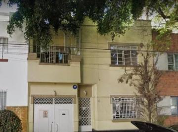 Casa de 4 habitaciones, Cuauhtémoc · Tradicional Casa en La Condesa Jojutla!