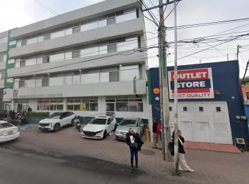 excelente ubicación en esquina · Local Comercial en Av Universidad Cerca de Plaza de Toros