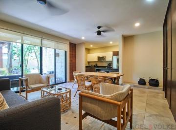 Casa en condominio · 154m² · 2 Recámaras · 1 Estacionamiento · Venta Departamento de 2 Recamaras Aldea Zama Tulum