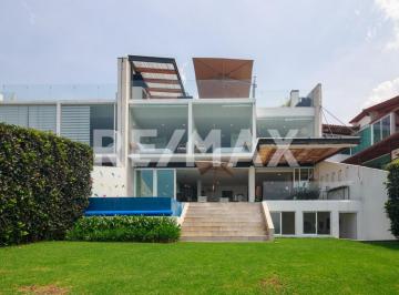 Casa · 250m² · 4 Recámaras · 4 Estacionamientos · Casa en Venta - (4)