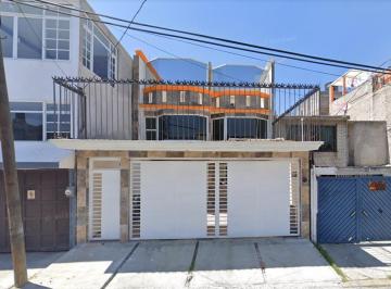 Casa de 4 habitaciones, Nezahualcóyotl · Casa en Remate en Prados de Aragon Nezahualcoyotl