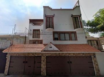 Casa de 3 habitaciones, Coyoacán · Súper Casa en Campestre Churubusco!