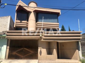Casa · 404m² · 5 Recámaras · 7 Estacionamientos · Venta Casa Col. La Mesa, Tlahuac