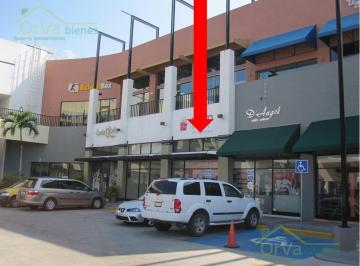 Local comercial · 51m² · Local en Renta Plaza Campestre, Local 8, Tampico