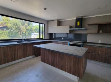 Departamento · 327m² · 3 Recámaras · 3 Estacionamientos · Departamento en Venta en Interlomas