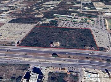 Terreno / Lote · 40491m² · Terreno 4 Ha Periferico Norte Ideal Comercios, Hospitales, Edificio de Oficinas, Etc
