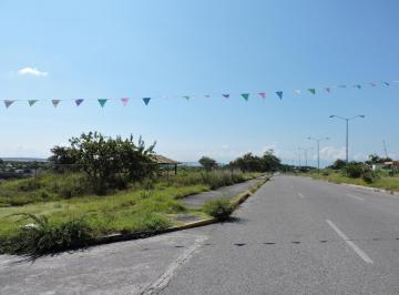 Terreno / Lote · 16695003m² · Terreno Sobre Av en Santa Fe Xochitepec, Morelos