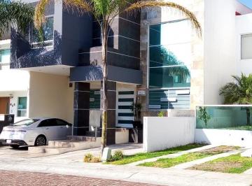 Casa de 3 habitaciones, Querétaro · Casa en Venta, Cumbres del Lago, Querétaro, Querétaro