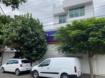 Edificio de 6 habitaciones, Querétaro · Edificio Centrico de 4 Niveles Uso Mixto en Venta Col. Balaustradas, Qeretaro