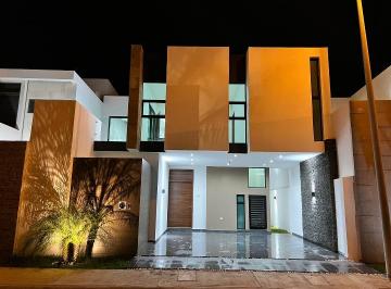 Casa de 3 habitaciones, Alvarado · Casa Nueva Venta Rioja Recamara Planta Baja