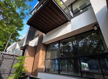 Oficina · 670m² · 14 Estacionamientos · Edificio de Oficinas en Renta en Av Rio Mayo, Cuernavaca