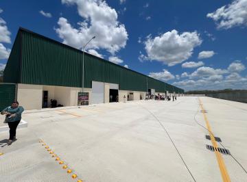 Bodega comercial , Kanasín · Bodegas Industriales Cerca de Estación Tren Maya, Sobre Carretera Mérida - Cancún.