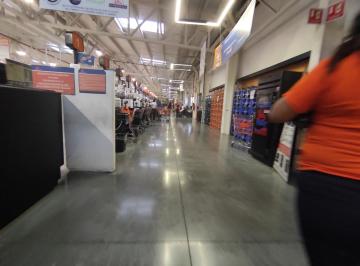 Local en centro comercial , Jiutepec · Locales Comerciales en Renta en Chedraui Jiutepec