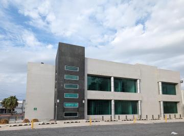 Oficina de 14 habitaciones, Reynosa · Rento Edificio Para Oficinas Cerca de Pemex (Todo o Separado)