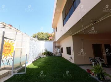 Casa · 434m² · 3 Recámaras · 5 Estacionamientos · Venta Casa en Lomas Tetela, Cuernavaca - V305