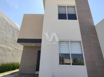 7741433ecf6fab7fbff5b9c5b502100dc70c47f891d9f3c52823f3dff0fbc502 · Modelo Provenza en Residencial Triana