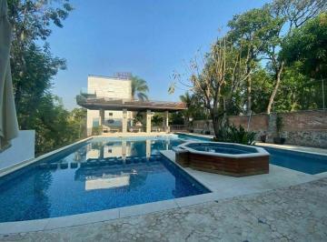 Departamento · 284m² · 3 Recámaras · 4 Estacionamientos · Penthouse en Acapantzingo