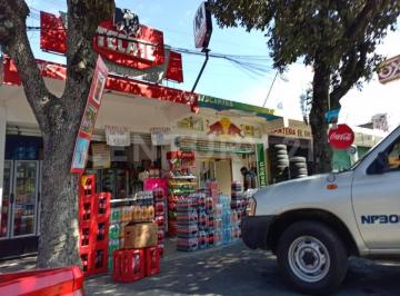 Terreno / Lote · 327m² · 1 Estacionamiento · Terreno Comerciale en Renta, Picacho, Ajusco.