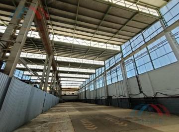 Nave industrial · 1500m² · 7 Estacionamientos · Nave Industrial - Pueblo Sanctorum