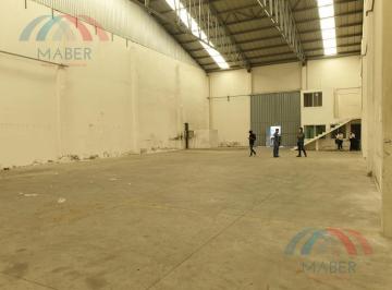 Nave industrial · 700m² · 4 Estacionamientos · Nave Industrial - Pueblo Sanctorum
